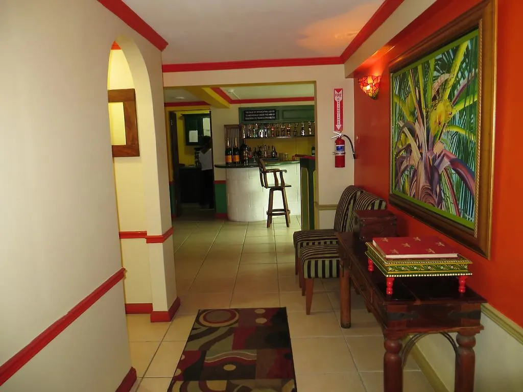 Coblentz Inn Boutique Hotel Belmont
