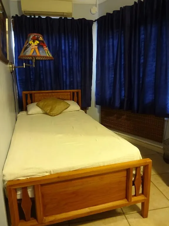 Coblentz Inn Boutique Hotel Belmont