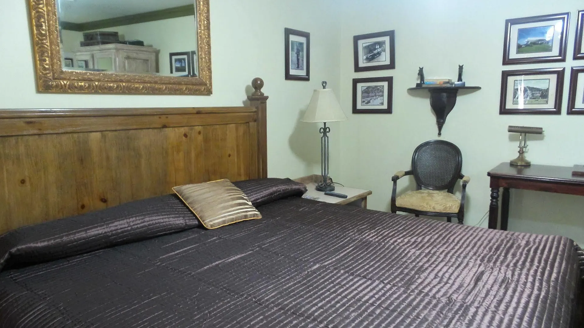 Coblentz Inn Boutique Hotel Belmont