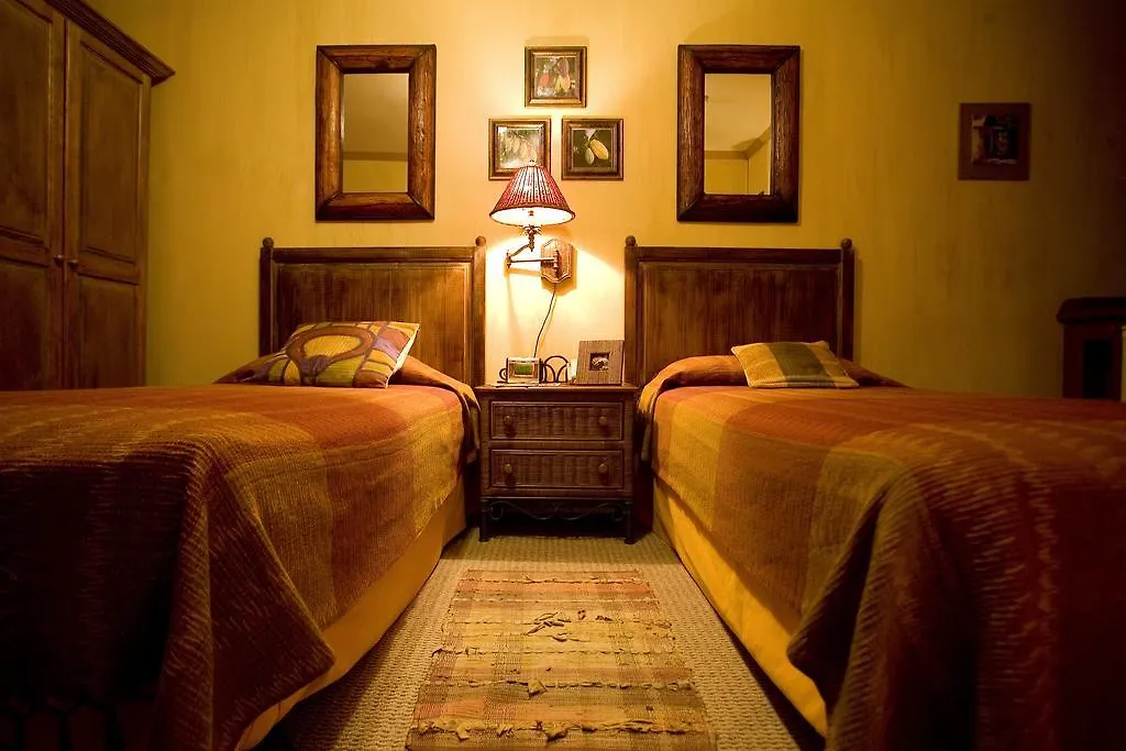 Coblentz Inn Boutique Hotel Belmont