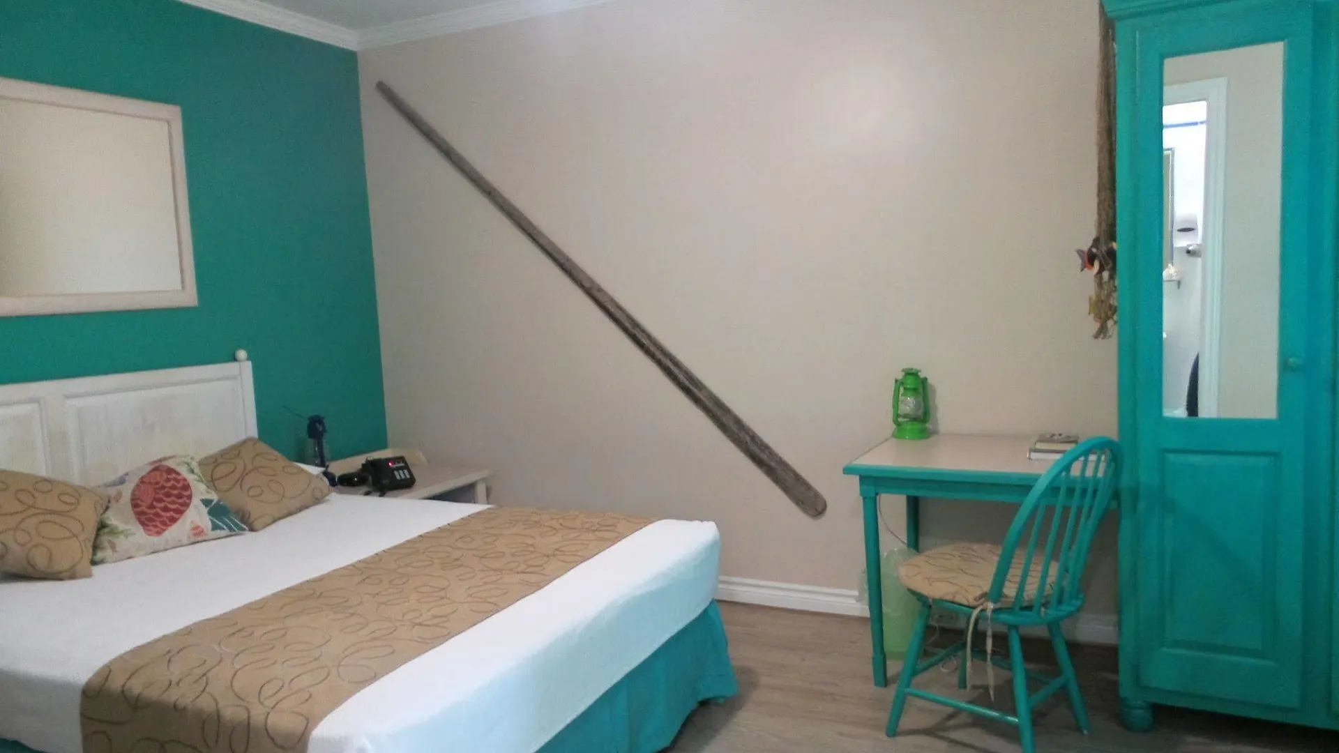 Coblentz Inn Boutique Hotel Belmont