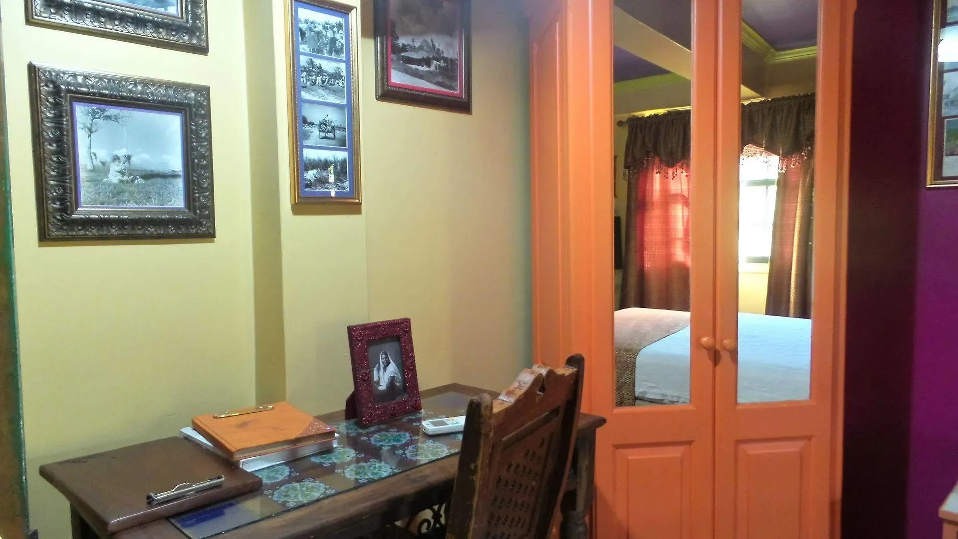 Coblentz Inn Boutique Hotel Belmont